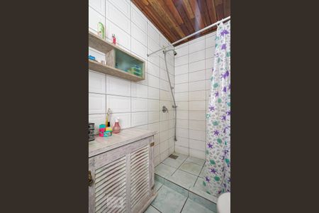 Casa à venda com 107m², 4 quartos e 1 vaga Casa à venda com 107m², 4 quartos e 1 vagaBanheiro 1