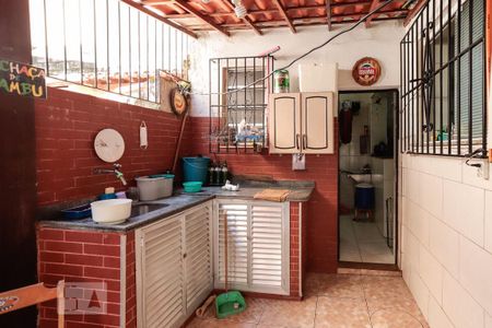 Casa de condomínio à venda com 204m², 6 quartos e 1 vaga Casa de condomínio à venda com 204m², 6 quartos e 1 vagaÁrea Externa