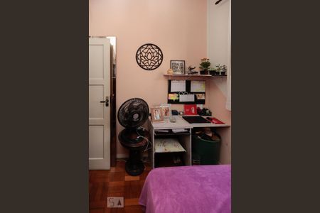 Casa de condomínio à venda com 204m², 6 quartos e 1 vaga Casa de condomínio à venda com 204m², 6 quartos e 1 vagaQuarto 5