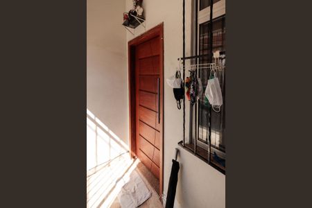 Casa de condomínio à venda com 204m², 6 quartos e 1 vaga Casa de condomínio à venda com 204m², 6 quartos e 1 vagaVaranda