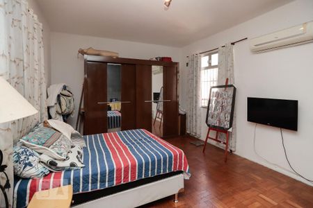 Casa de condomínio à venda com 204m², 6 quartos e 1 vaga Casa de condomínio à venda com 204m², 6 quartos e 1 vagaQuarto 6