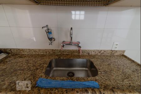 Casa à venda com 273m², 3 quartos e 1 vaga Casa à venda com 273m², 3 quartos e 1 vagaCozinha