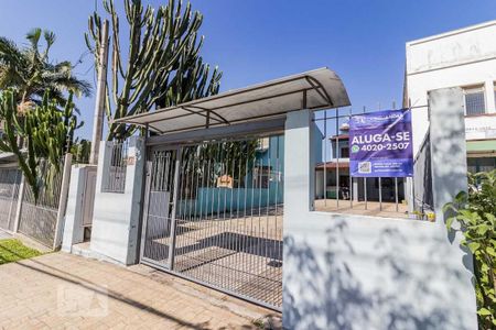Casa à venda com 225m², 2 quartos e 2 vagasFachada