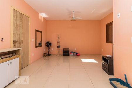 Casa à venda com 225m², 2 quartos e 2 vagasDormitório2