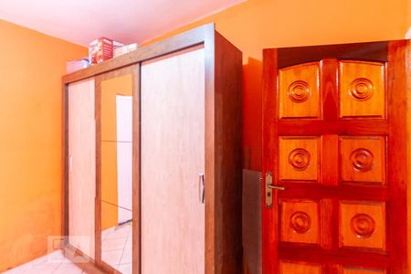 Casa à venda com 150m², 4 quartos e 2 vagas Casa à venda com 150m², 4 quartos e 2 vagasquarto 2