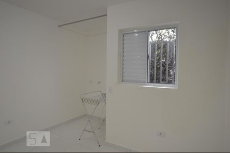 Quarto e área de serviço de apartamento para alugar com 1 quarto, 30m² em Alto da Mooca, São Paulo