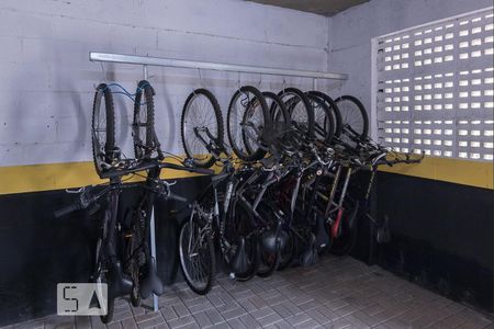 Apartamento à venda com 64m², 2 quartos e 2 vagas Apartamento à venda com 64m², 2 quartos e 2 vagasBiciletario