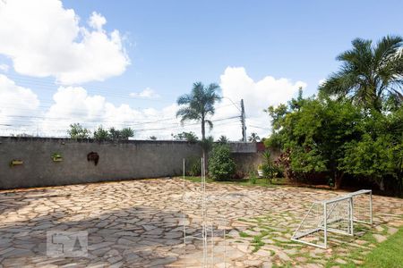 Casa para alugar com 630m², 5 quartos e 4 vagasGaragem Lateral