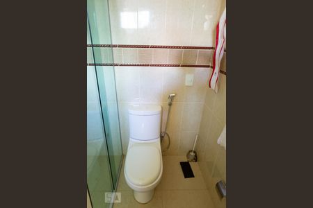 Casa para alugar com 630m², 5 quartos e 4 vagasBanheiro Suite 4