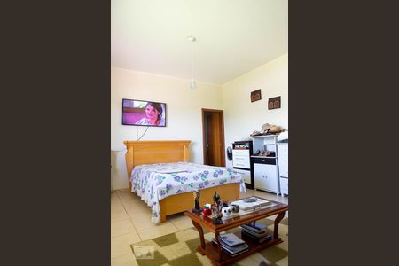 Casa para alugar com 630m², 5 quartos e 4 vagas Suite 4