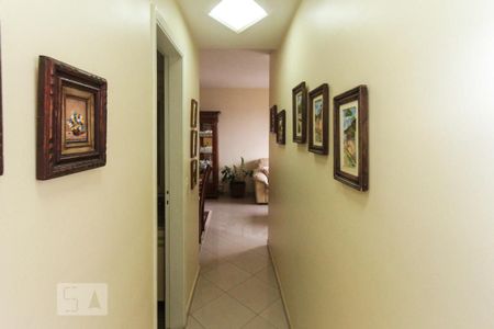 Apartamento à venda com 82m², 3 quartos e 1 vaga Apartamento à venda com 82m², 3 quartos e 1 vagaCorredor