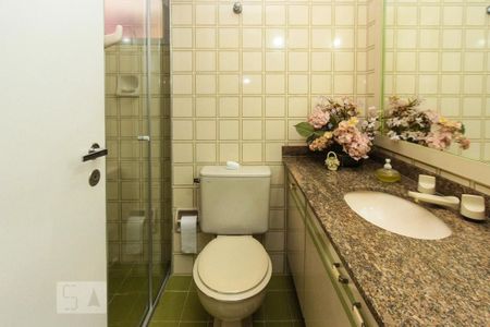 Apartamento à venda com 82m², 3 quartos e 1 vaga Apartamento à venda com 82m², 3 quartos e 1 vagaBanheiro Social