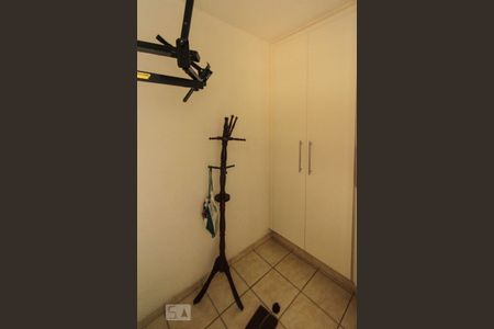 Apartamento à venda com 82m², 3 quartos e 1 vaga Apartamento à venda com 82m², 3 quartos e 1 vagaQuarto de Serviço