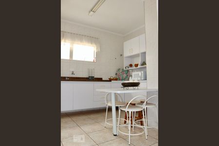 Apartamento para alugar com 96m², 3 quartos e 1 vaga Apartamento para alugar com 96m², 3 quartos e 1 vagaCozinha