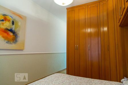 Casa à venda com 175m², 3 quartos e 2 vagas Casa à venda com 175m², 3 quartos e 2 vagasSuíte