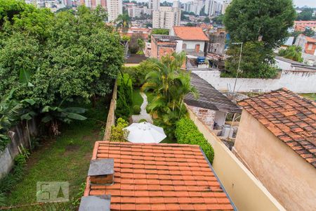 Casa à venda com 175m², 3 quartos e 2 vagas Casa à venda com 175m², 3 quartos e 2 vagasVista do quarto 2