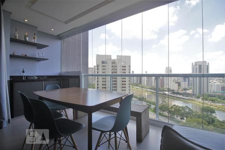 Varanda de kitnet/studio para alugar com 1 quarto, 38m² em Real Parque, São Paulo
