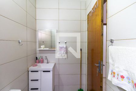 Casa à venda com 182m², 3 quartos e 1 vaga Casa à venda com 182m², 3 quartos e 1 vagaBanheiro do quarto 2