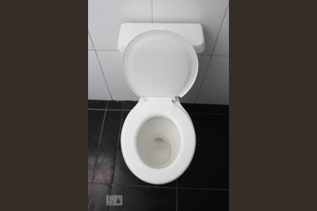 Casa à venda com 300m², 4 quartos e 5 vagasVaso do Banheiro 2 - Casa 2