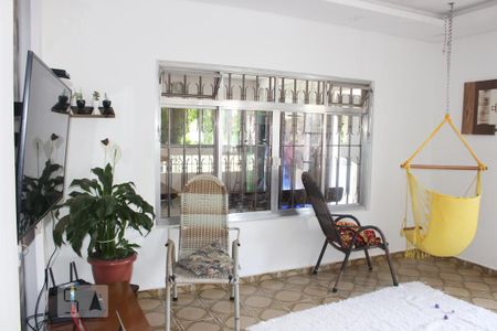 Casa à venda com 300m², 4 quartos e 5 vagasCasa 2 - Sala