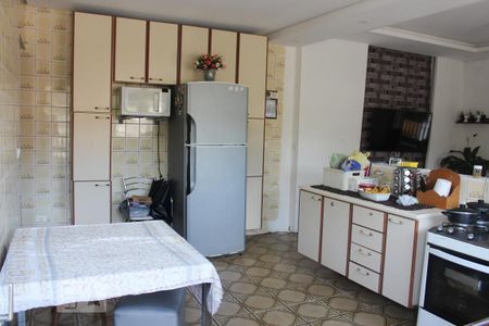 Casa à venda com 300m², 4 quartos e 5 vagasCasa 2 - Cozinha