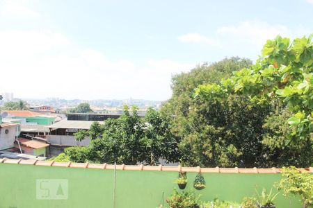Casa à venda com 300m², 4 quartos e 5 vagasVista do Quintal 