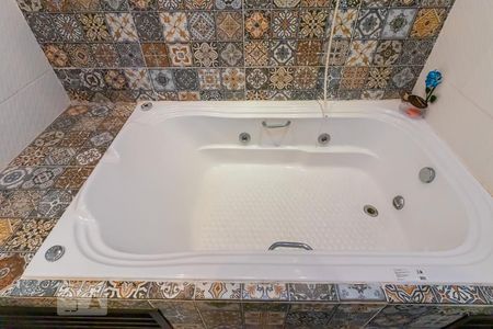 Casa à venda com 153m², 3 quartos e 3 vagasBanheiro 2 