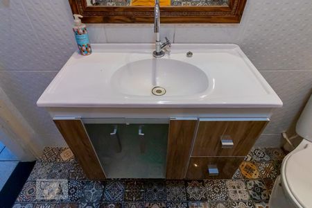 Casa à venda com 153m², 3 quartos e 3 vagasBanheiro 2 