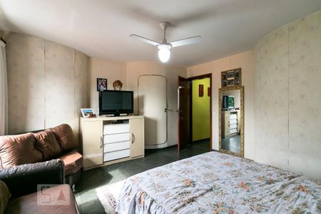 Casa à venda com 350m², 3 quartos e 4 vagasSuíte 1