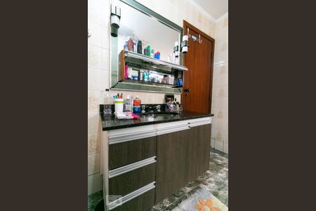 Casa à venda com 350m², 3 quartos e 4 vagasSuíte 1 - Banheiro