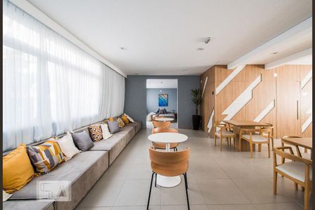 Apartamento para alugar com 36m², 2 quartos e sem vagaÁrea comum - Salão de festas
