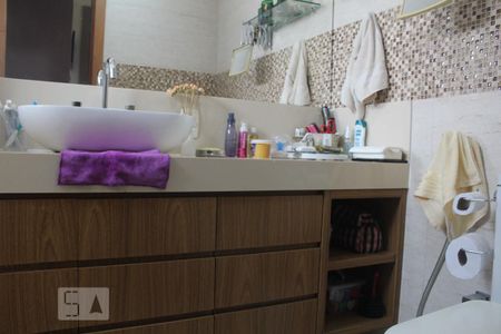 Apartamento à venda com 380m², 4 quartos e 3 vagasBanheiro - Suíte 1