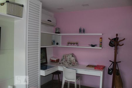 Apartamento à venda com 380m², 4 quartos e 3 vagasSuíte 3