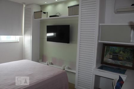 Apartamento à venda com 380m², 4 quartos e 3 vagasSuíte 3