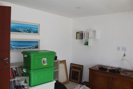 Apartamento à venda com 380m², 4 quartos e 3 vagasSala - 2º Andar