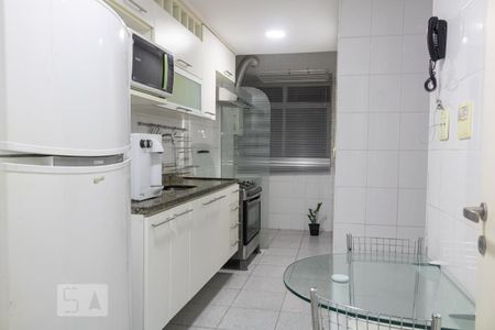 Apartamento à venda com 104m², 3 quartos e 1 vagaCozinha