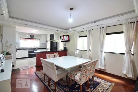 Casa à venda com 214m², 3 quartos e 2 vagasSala de Jantar