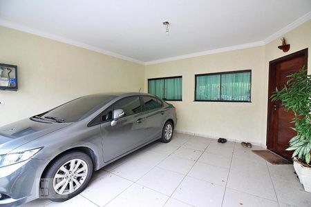 Casa à venda com 214m², 3 quartos e 2 vagasGaragem