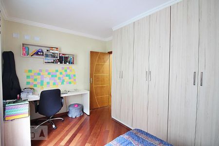 Casa à venda com 214m², 3 quartos e 2 vagasQuarto 3