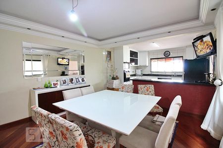 Casa à venda com 214m², 3 quartos e 2 vagasSala de Jantar