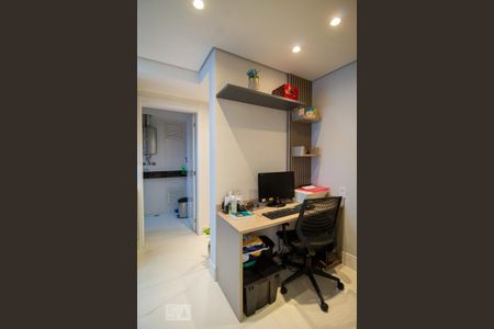 Apartamento à venda com 106m², 3 quartos e 2 vagas Apartamento à venda com 106m², 3 quartos e 2 vagasEscritório