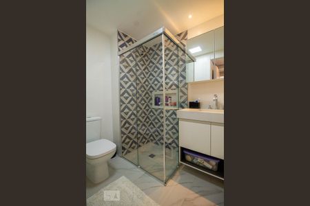 Apartamento à venda com 106m², 3 quartos e 2 vagas Apartamento à venda com 106m², 3 quartos e 2 vagasBanheiro da Suíte 2
