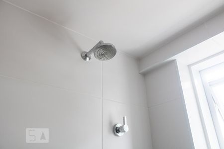 Apartamento à venda com 93m², 3 quartos e 2 vagasBanheiro Canadense