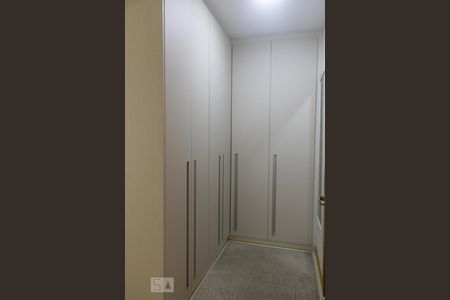 Apartamento à venda com 93m², 3 quartos e 2 vagasCloset