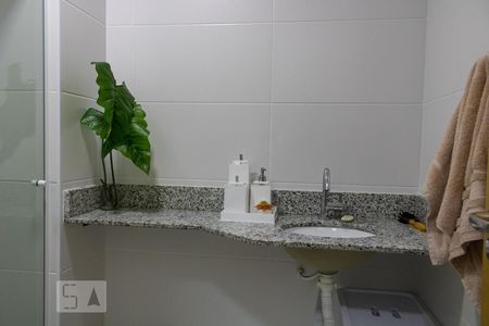 Apartamento à venda com 93m², 3 quartos e 2 vagasBanheiro da Suíte