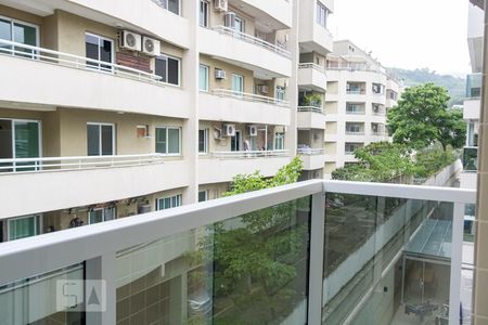 Apartamento à venda com 93m², 3 quartos e 2 vagasVaranda