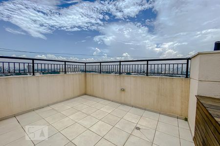 Apartamento à venda com 189m², 3 quartos e 3 vagasVaranda