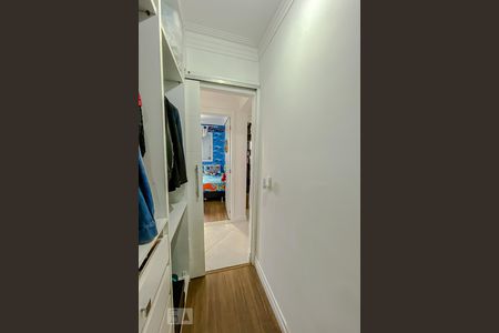 Apartamento à venda com 189m², 3 quartos e 3 vagasCloset
