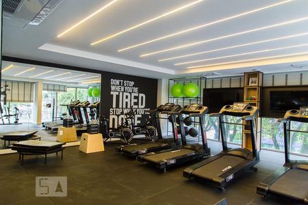 Studio à venda com 26m², 1 quarto e sem vagaÁrea comum - Academia