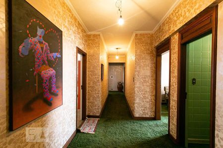 Apartamento à venda com 300m², 4 quartos e 2 vagas Apartamento à venda com 300m², 4 quartos e 2 vagasEntrada Social